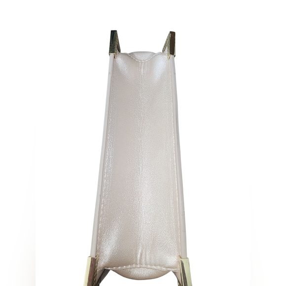 LOUNGEFLY SAILOR MOON Scepter Latch Pink Crossbody Handbag satchel - Picture 4 of 10